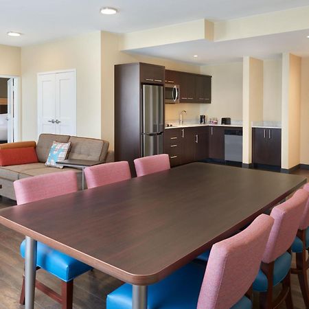 Towneplace Suites By Marriott Toronto Oakville Extérieur photo
