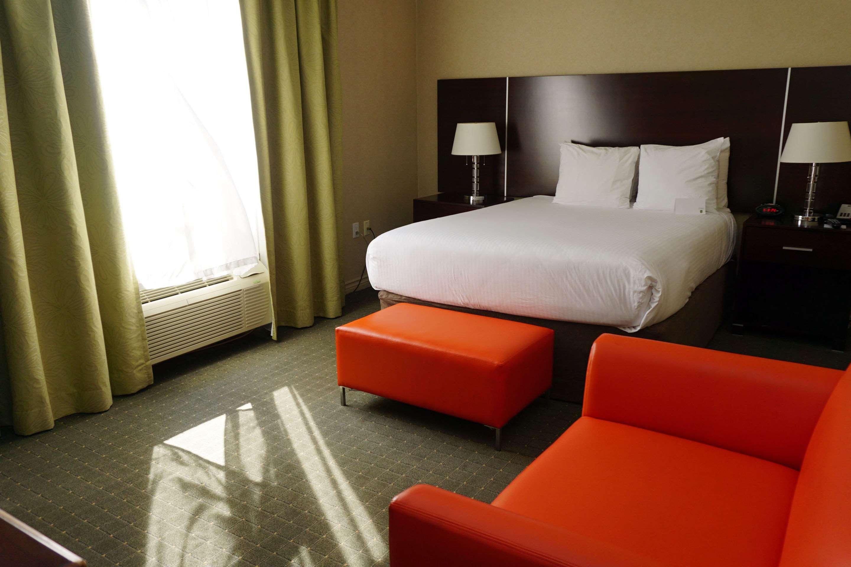 Towneplace Suites By Marriott Toronto Oakville Extérieur photo