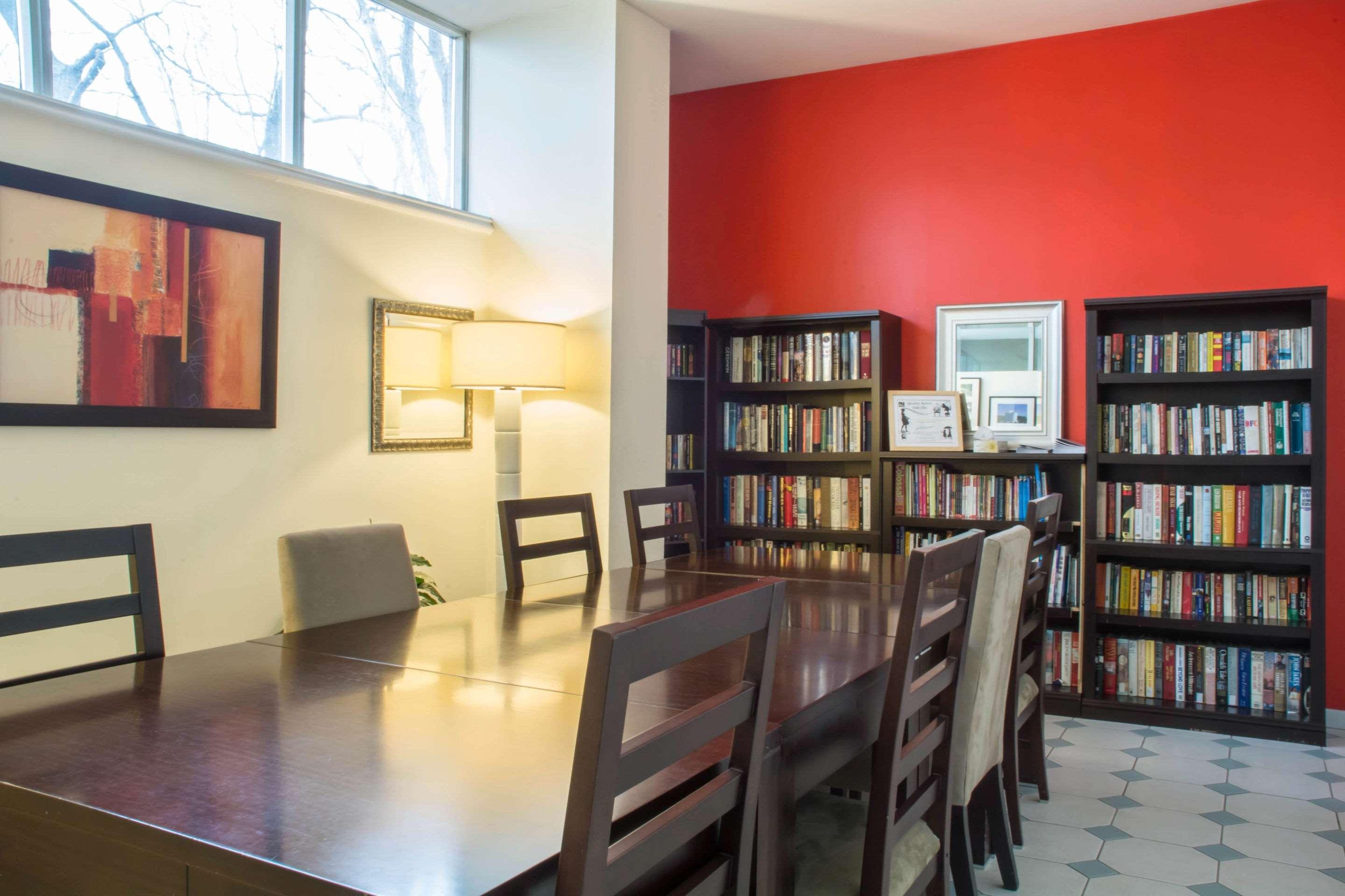Towneplace Suites By Marriott Toronto Oakville Extérieur photo