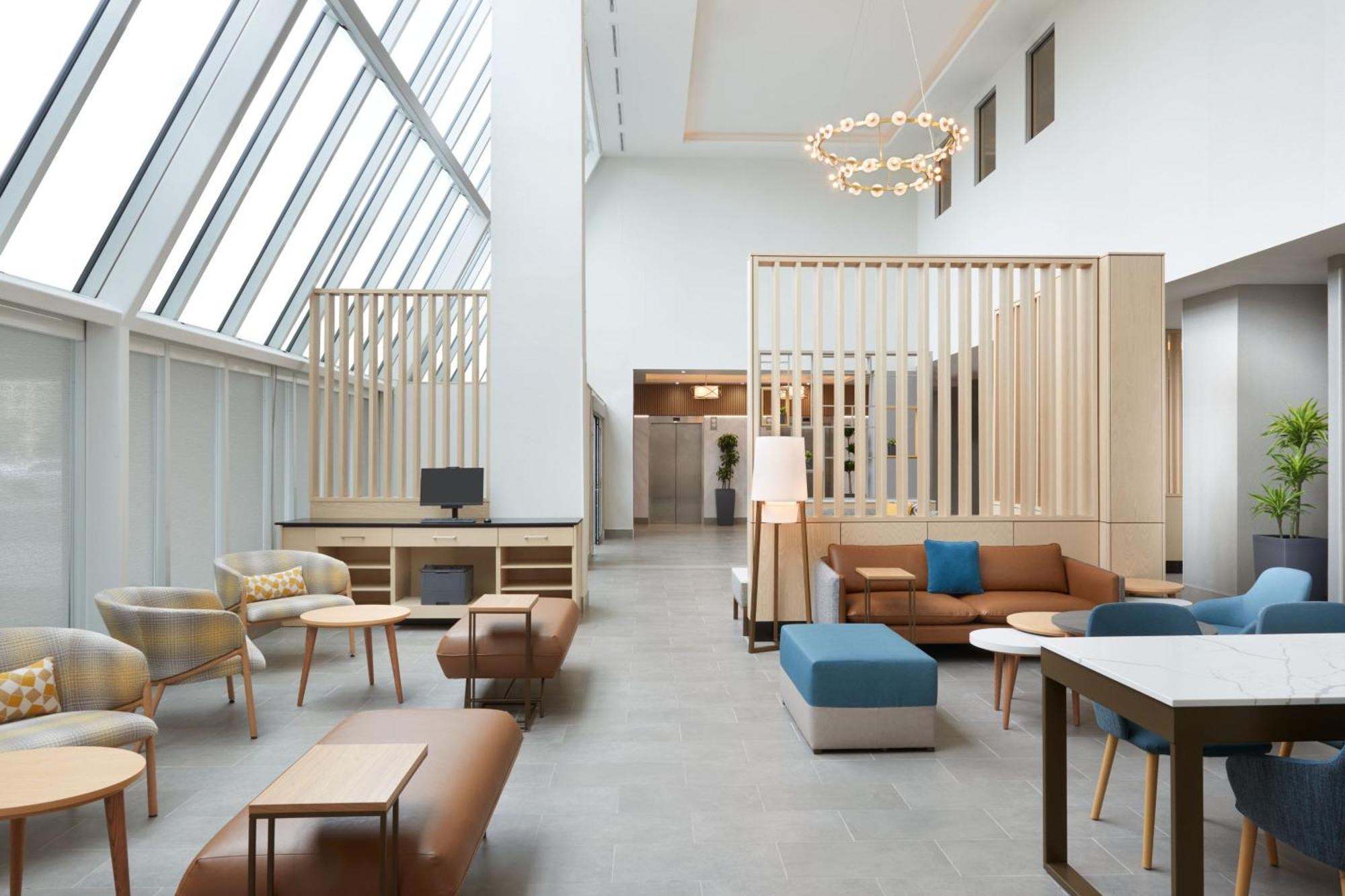 Towneplace Suites By Marriott Toronto Oakville Extérieur photo
