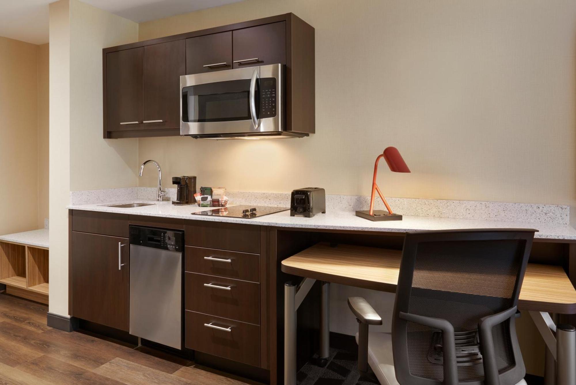Towneplace Suites By Marriott Toronto Oakville Extérieur photo