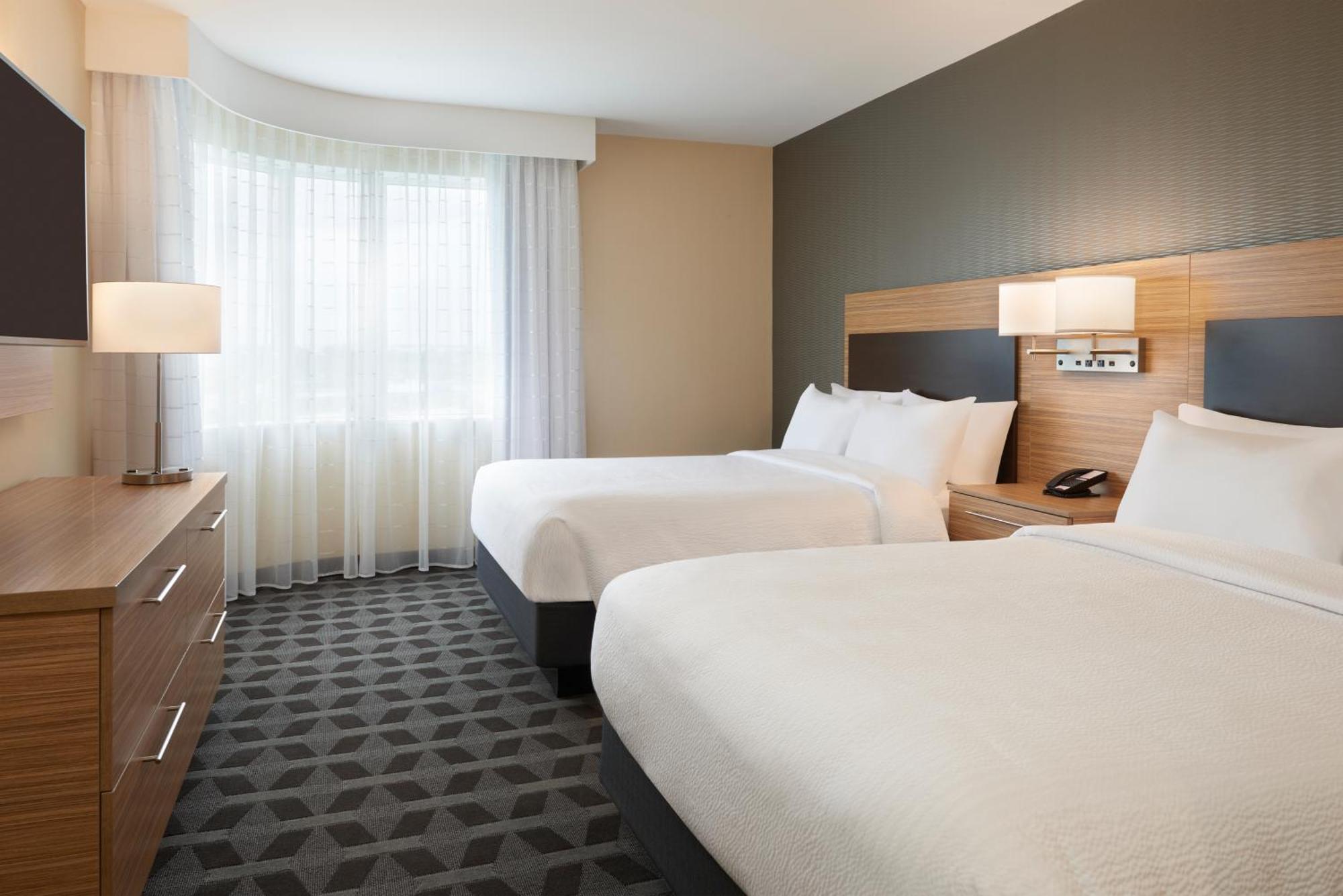 Towneplace Suites By Marriott Toronto Oakville Extérieur photo